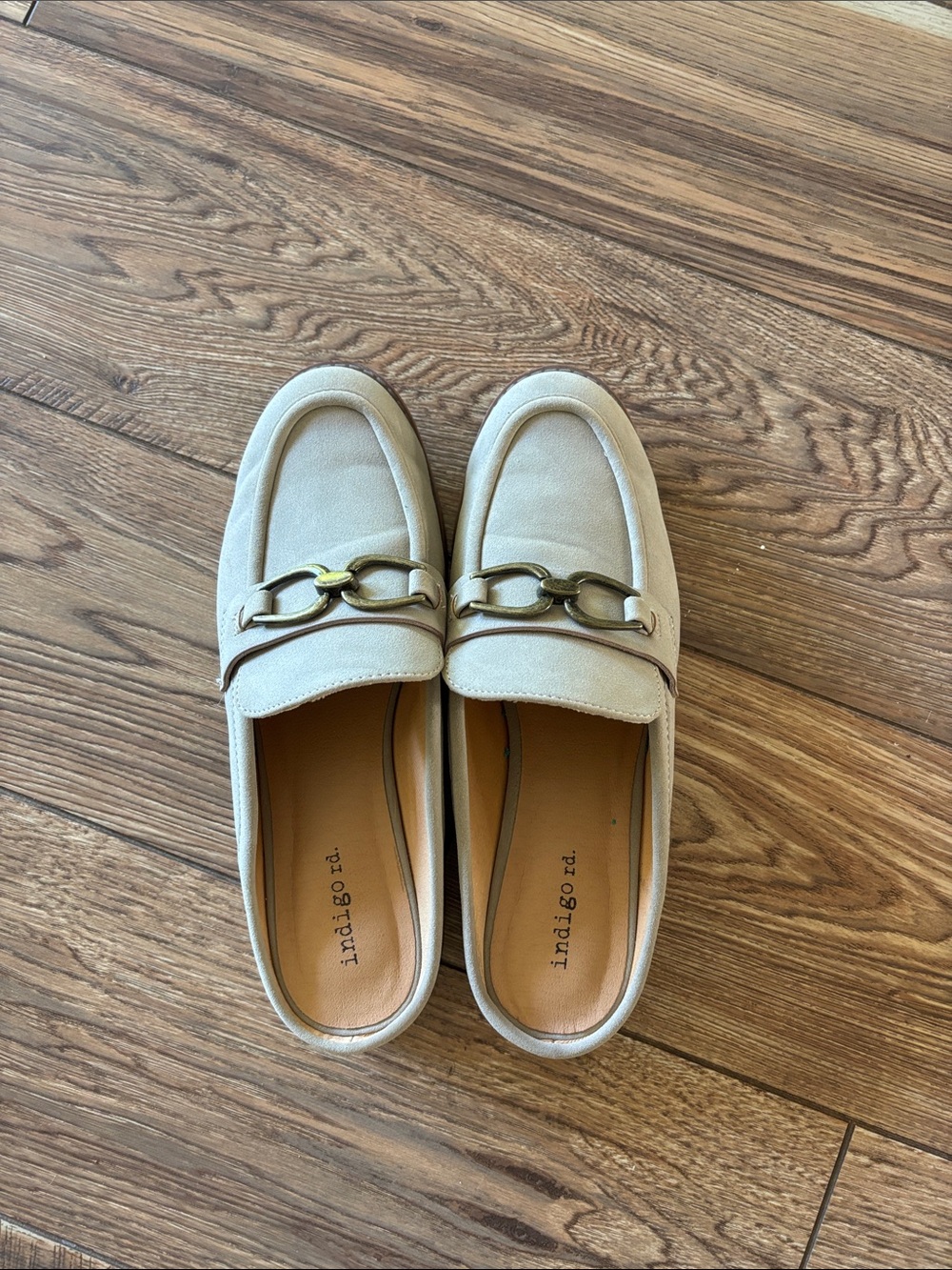Indigo Cream Chain-Trim Loafers